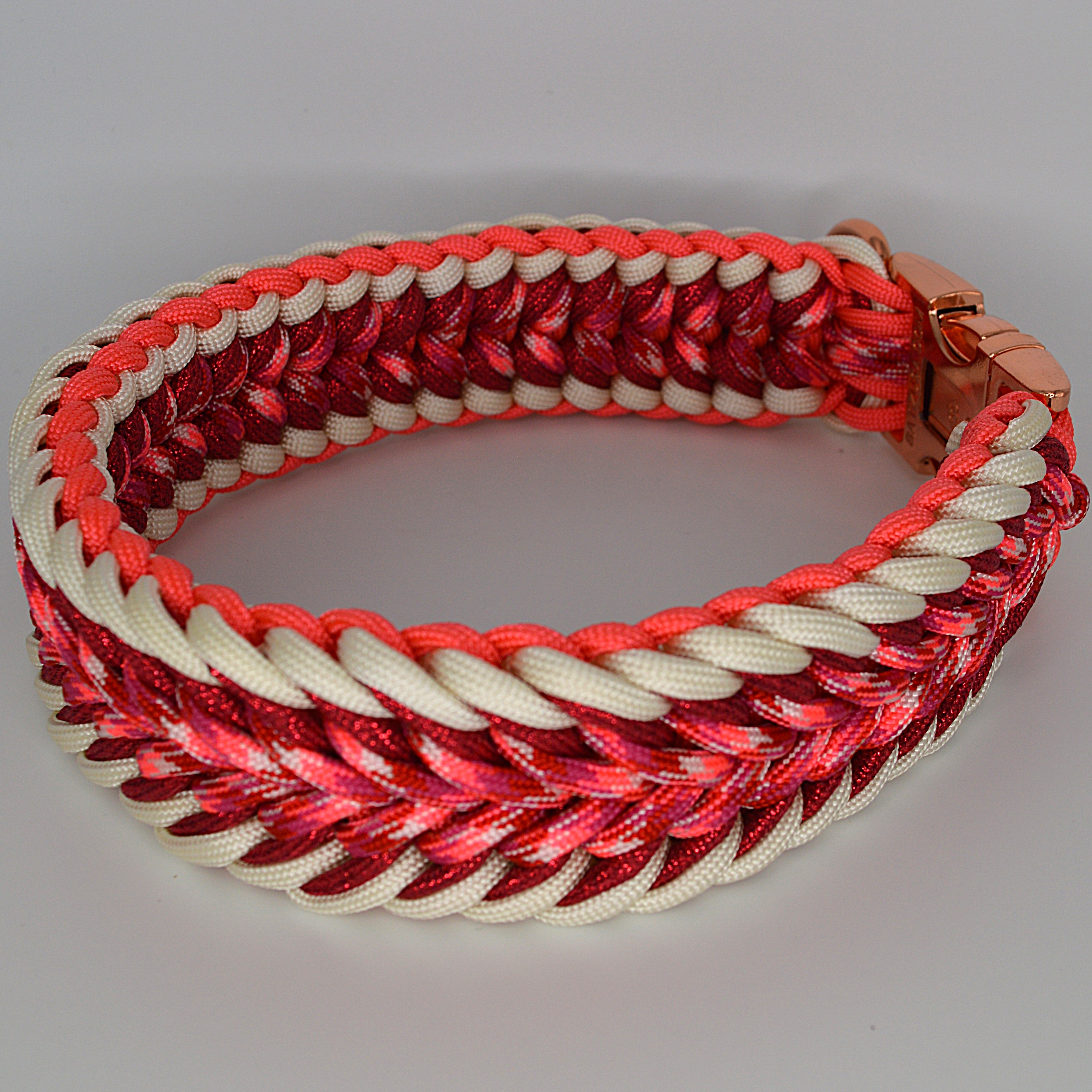 Hundehalsband handgemacht aus Paracord Alpen Glühen