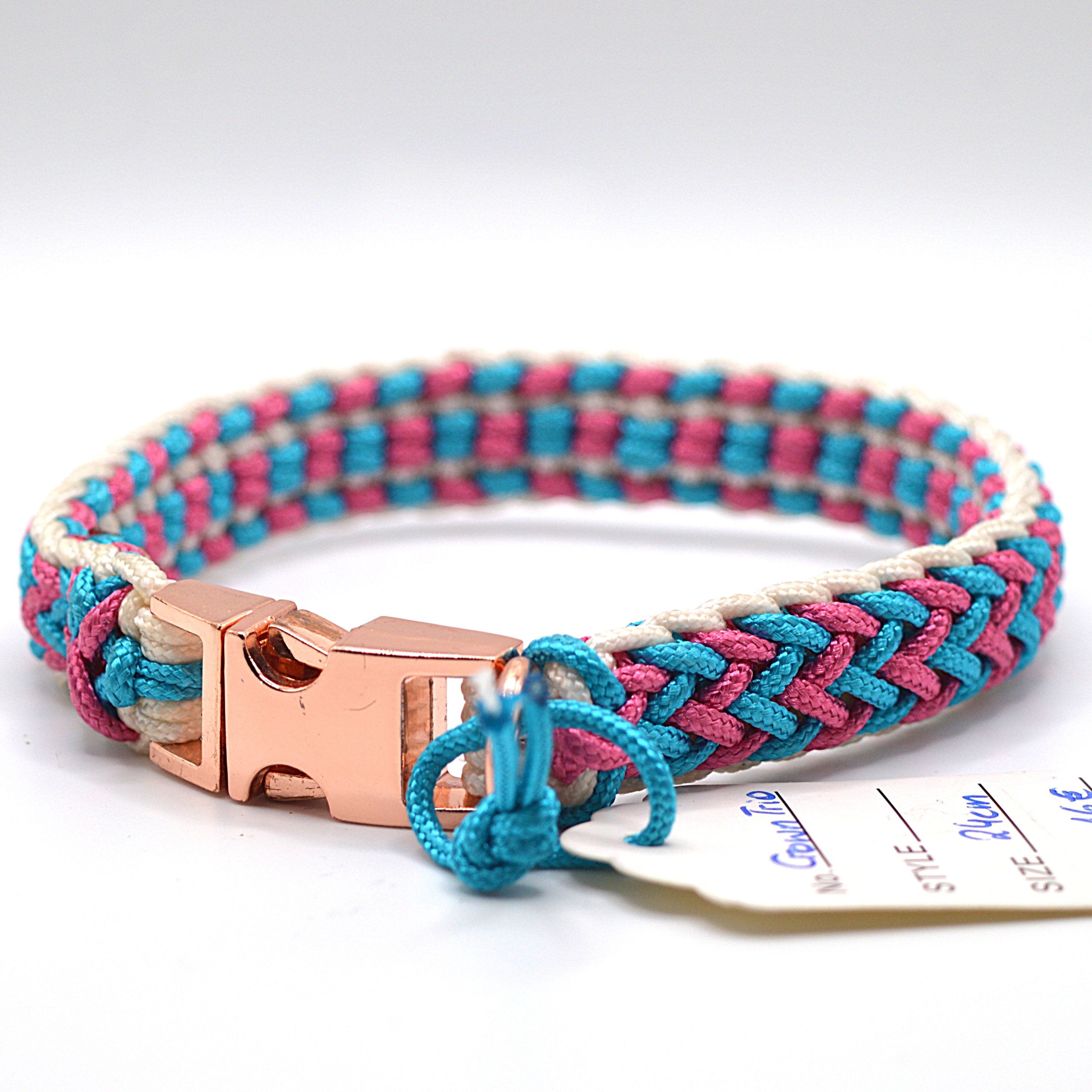 Handgemachtes Paracord Hundehalsband Luna's Crown Trio in Pink 