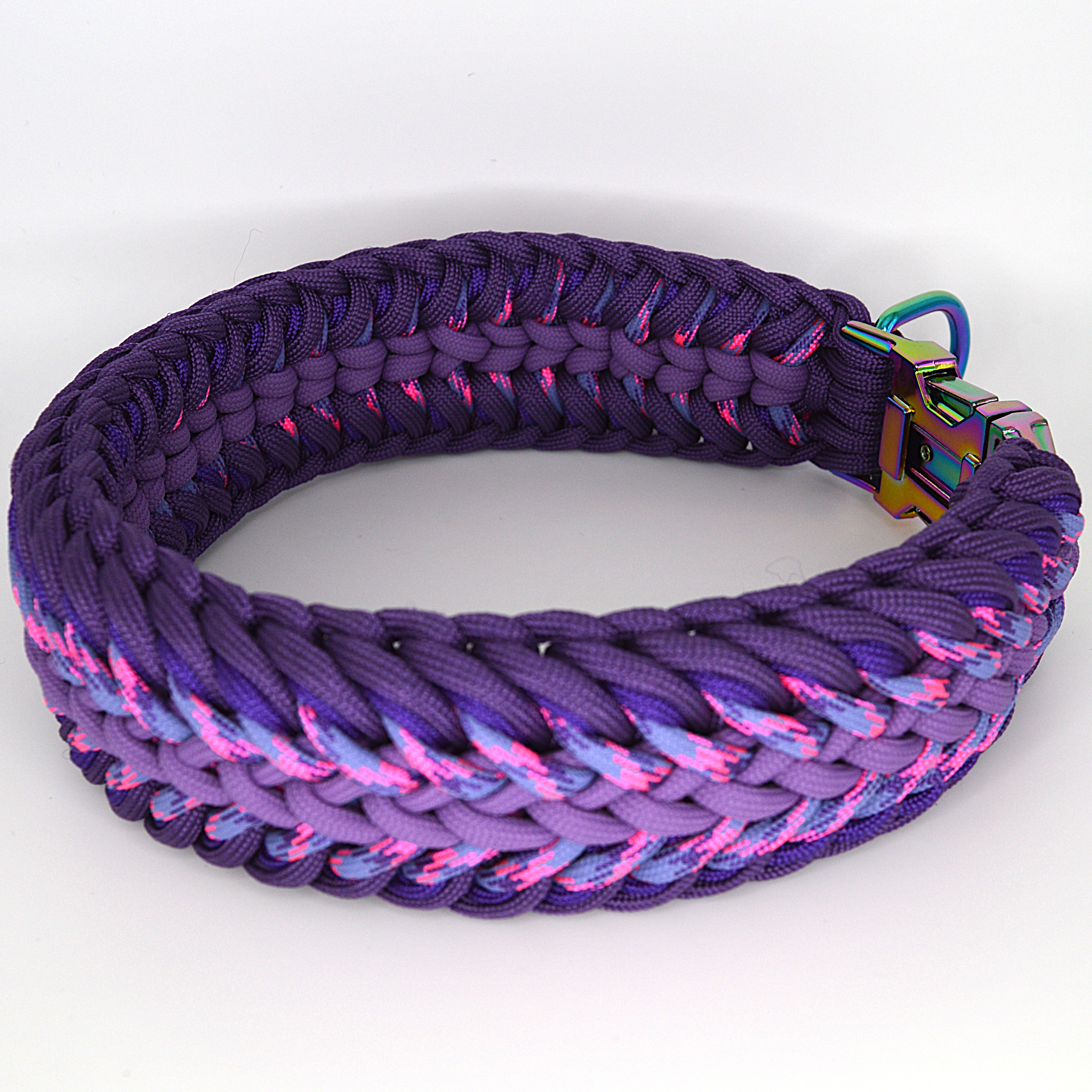 Handgemachtes Paracord Hundehalsband Moonshine Lilane Farbvariante